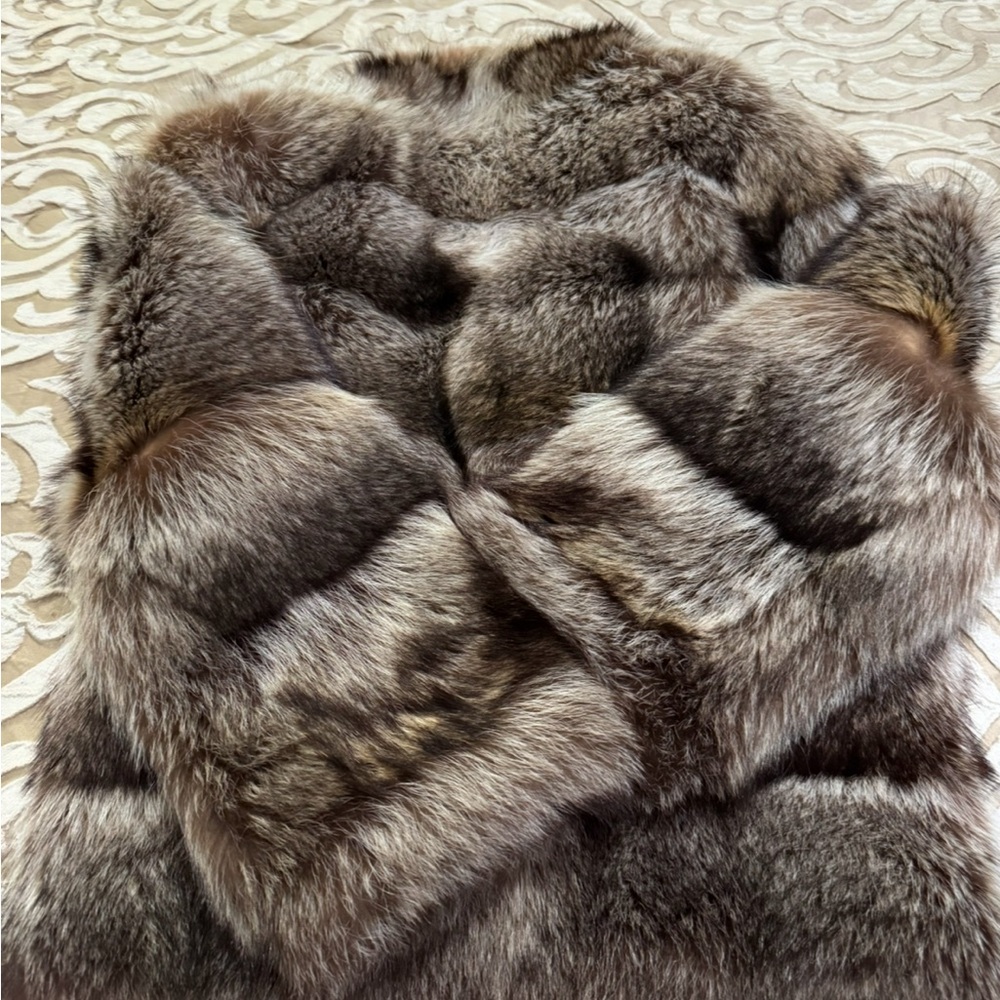 Fur - Picture 2 of 8